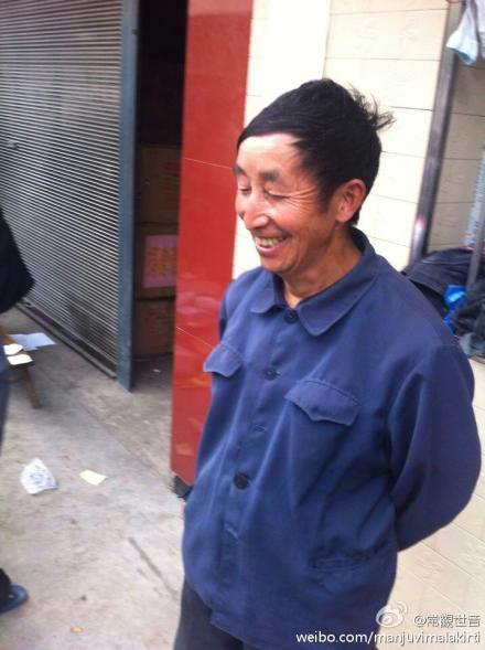 [转载]善心莲心医疗队第三次进入四川雅安灾区义诊送药及为灾民同胞安装净水设备大型报