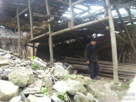 [转载]善心莲心医疗队第三次进入四川雅安灾区义诊送药及为灾民同胞安装净水设备大型报