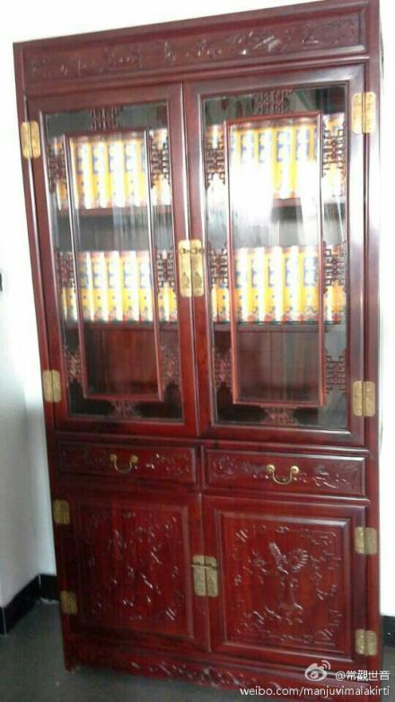 善心莲心向各大学机构及寺院捐赠清版《乾隆大藏经》