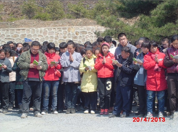 善心莲心联合辽宁大悲寺举行大型放生