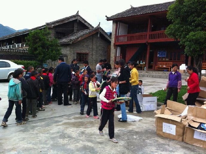 善心蓮心雲南大型助學之旅(一)