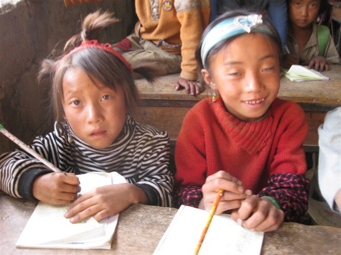 愛在大涼山-善心蓮心助學活動