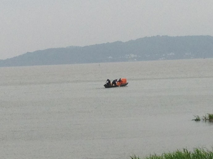 善心莲心联合苏州弘化社举行大型放生