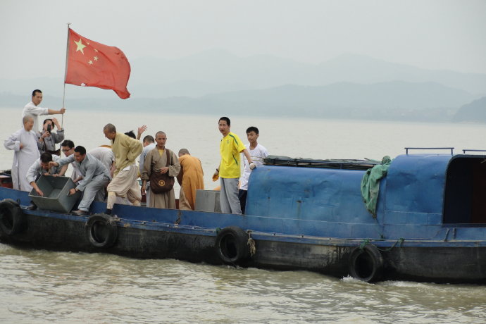 鄱陽湖大放生