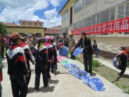 善心莲心书包大凉山发放报告