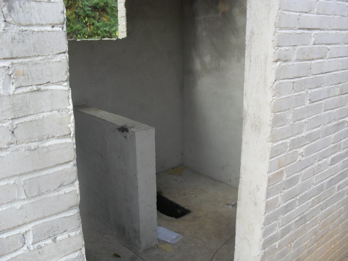 善心蓮心修建廣西賀村分校洗手間竣工