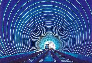 穿越三世与平行宇宙