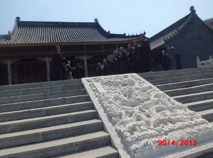 善心莲心联合辽宁大悲寺举行大型放生