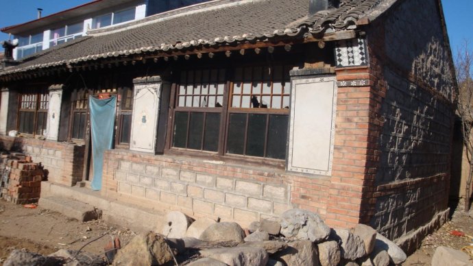 雙親使我知書識墨，大恩無以為報！